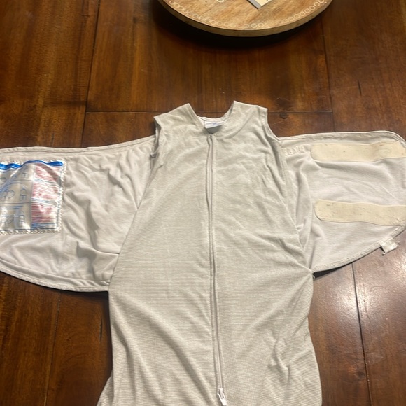 Halo Sleep Sack Swaddle small 3 to 6 months 13 - 18 lbs bottom up zipper - Picture 3 of 4